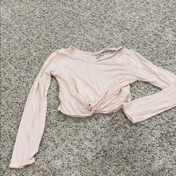 Express Tops - Express long sleeve cropped shirt